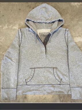 Aeropostale Y2K Gray Pullover Sweatshirt Hoodie Women’s Medium